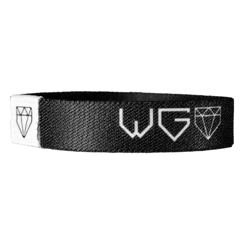 The inside Bold Under Pressure design on the game-ready baseball accessory.
